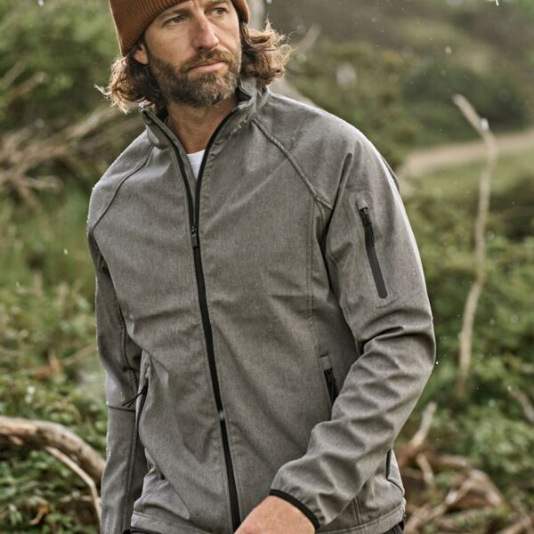 Men's Lightweight Performance Softshell Thumbnail